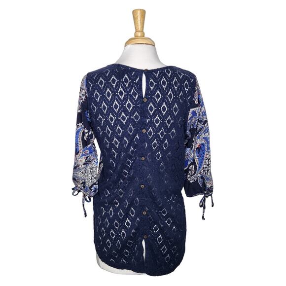 Lucky Brand Blue Paisley Crochet Lace Button Down Back Blouse Size XL - Picture 3 of 10